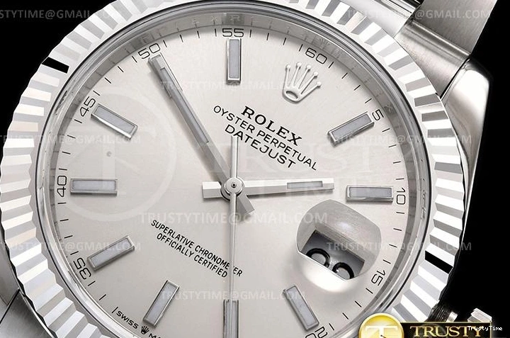 1025 ComfortFit R2DJ0257A – DJ2 41mm 658